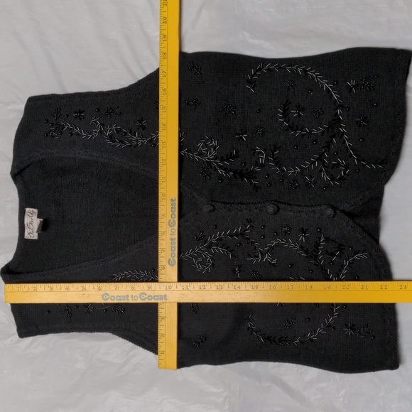 Vintage Black Beaded Embellished Knit Sweater Vest Whimsygoth Size Large - Picture 4 of 6